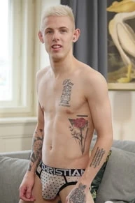 Noah Carter