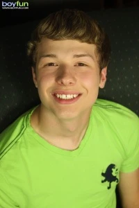 Levi Lee
