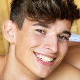 Jorik Tautou